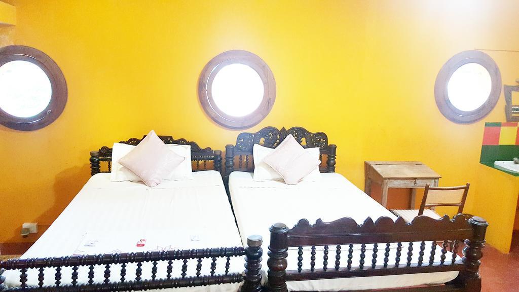 A La Villa Creole Pondicherry Bagian luar foto