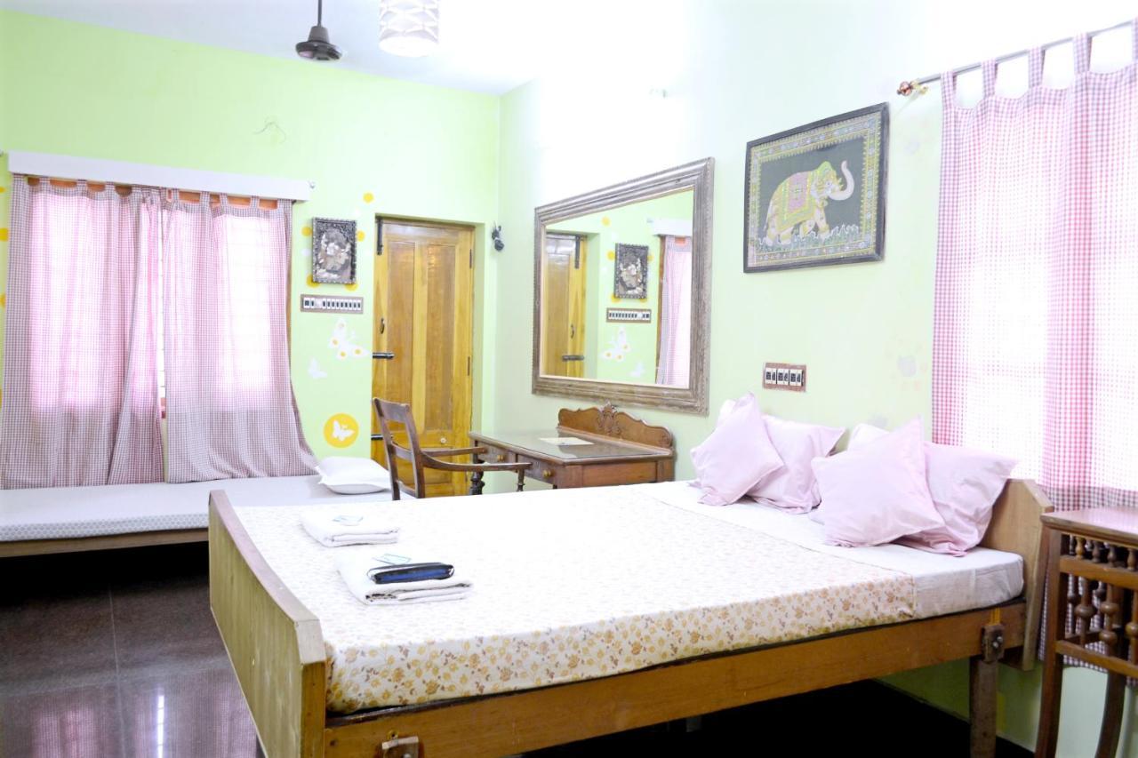 A La Villa Creole Pondicherry Bagian luar foto