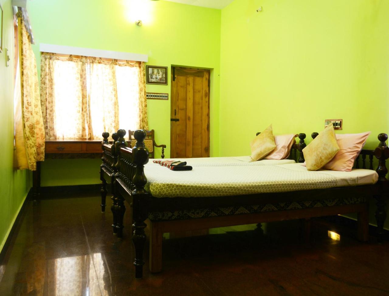 A La Villa Creole Pondicherry Bagian luar foto
